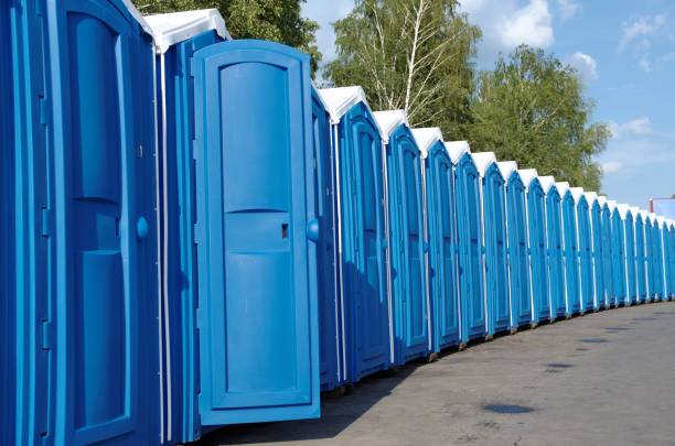 Best Portable restroom trailer rental  in Hanamaulu, HI